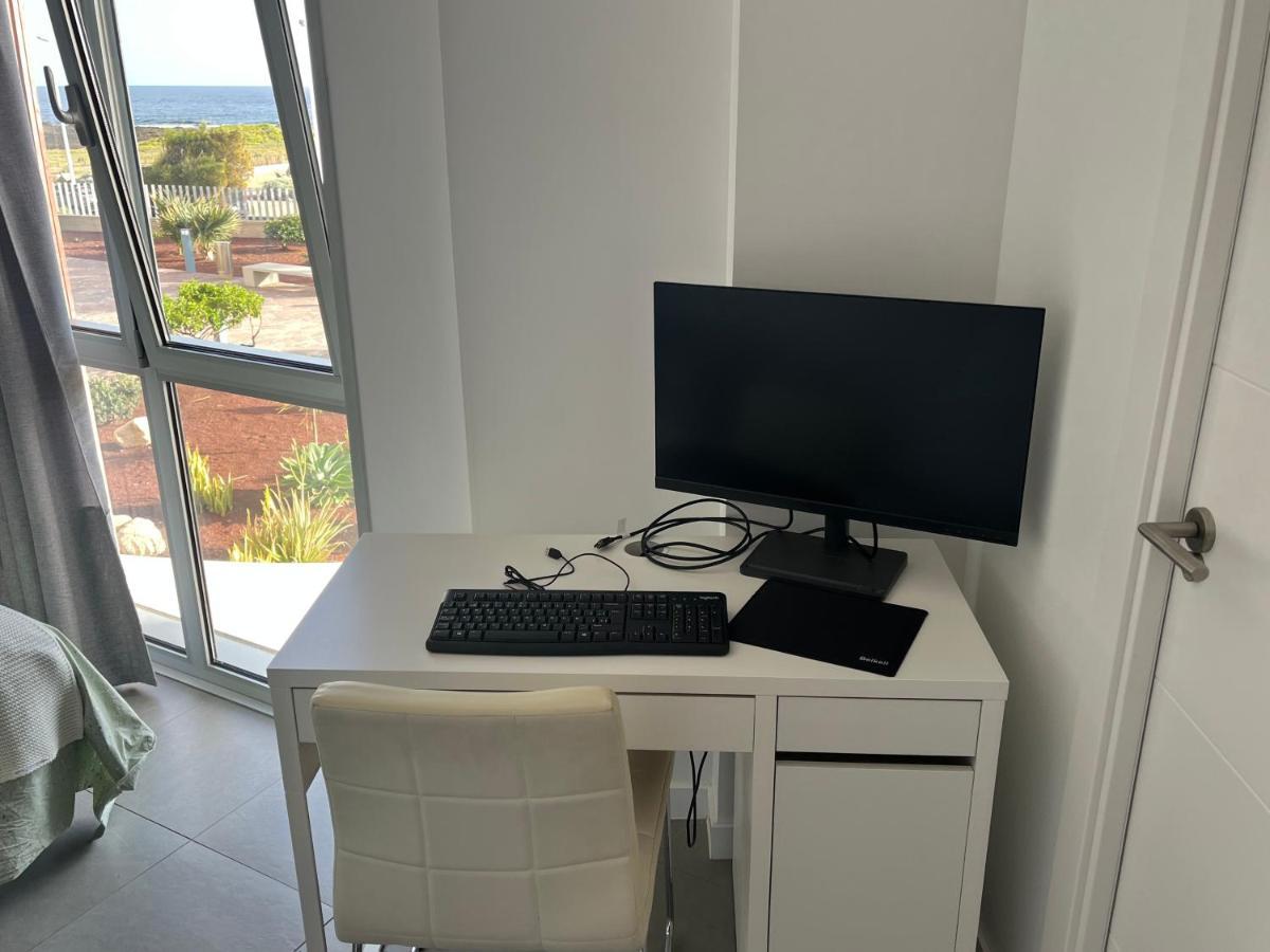 Los Martines Beachfront Ocean View エル・メダノ エクステリア 写真